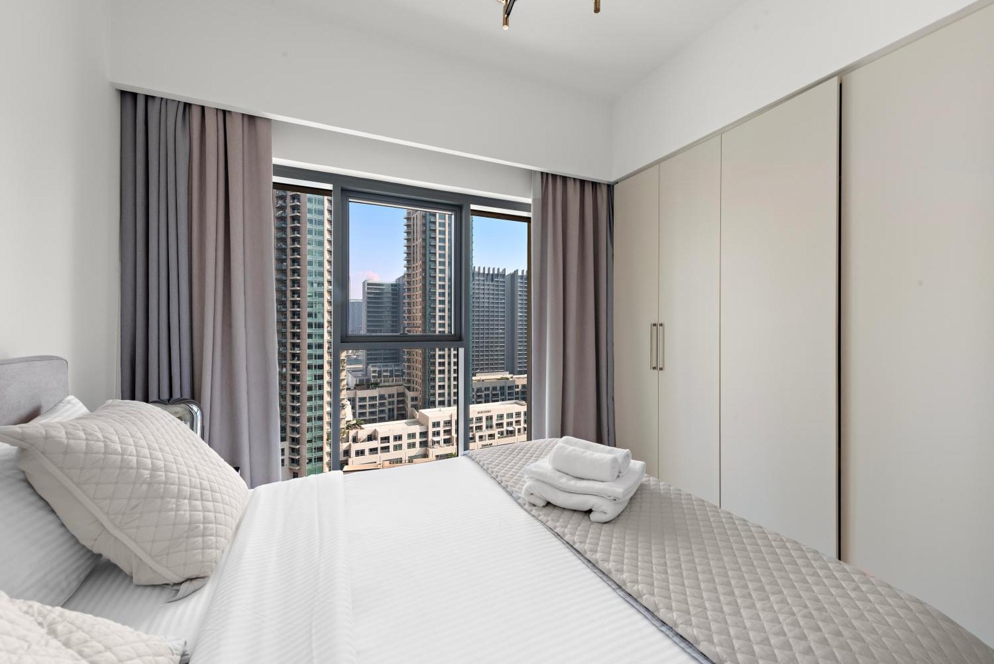 Apartment Luxurious 1-bedroom Dubai