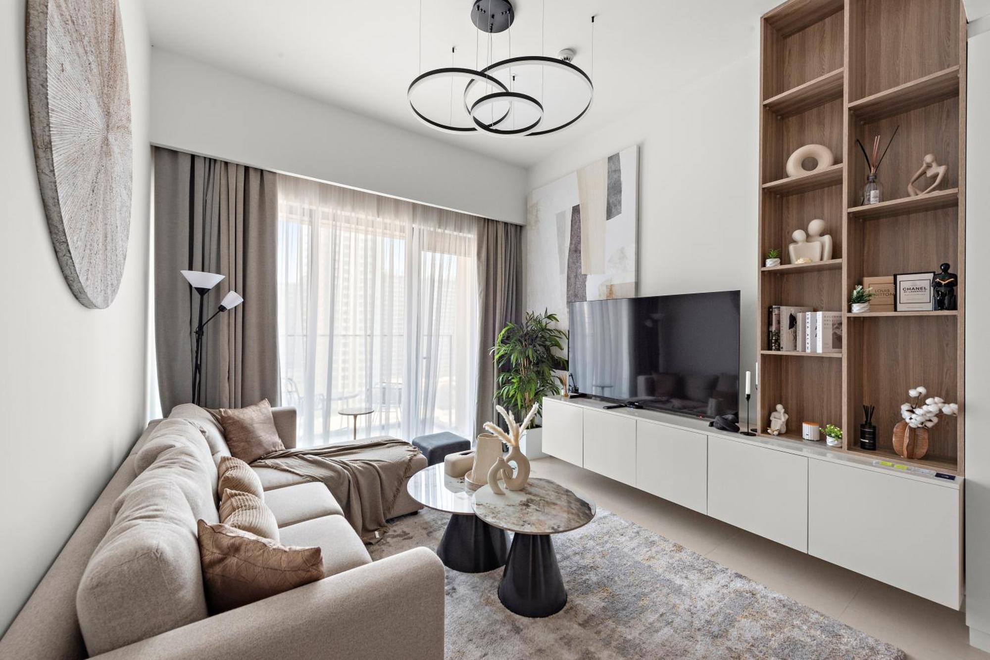 Apartment Luxurious 1-bedroom Dubai