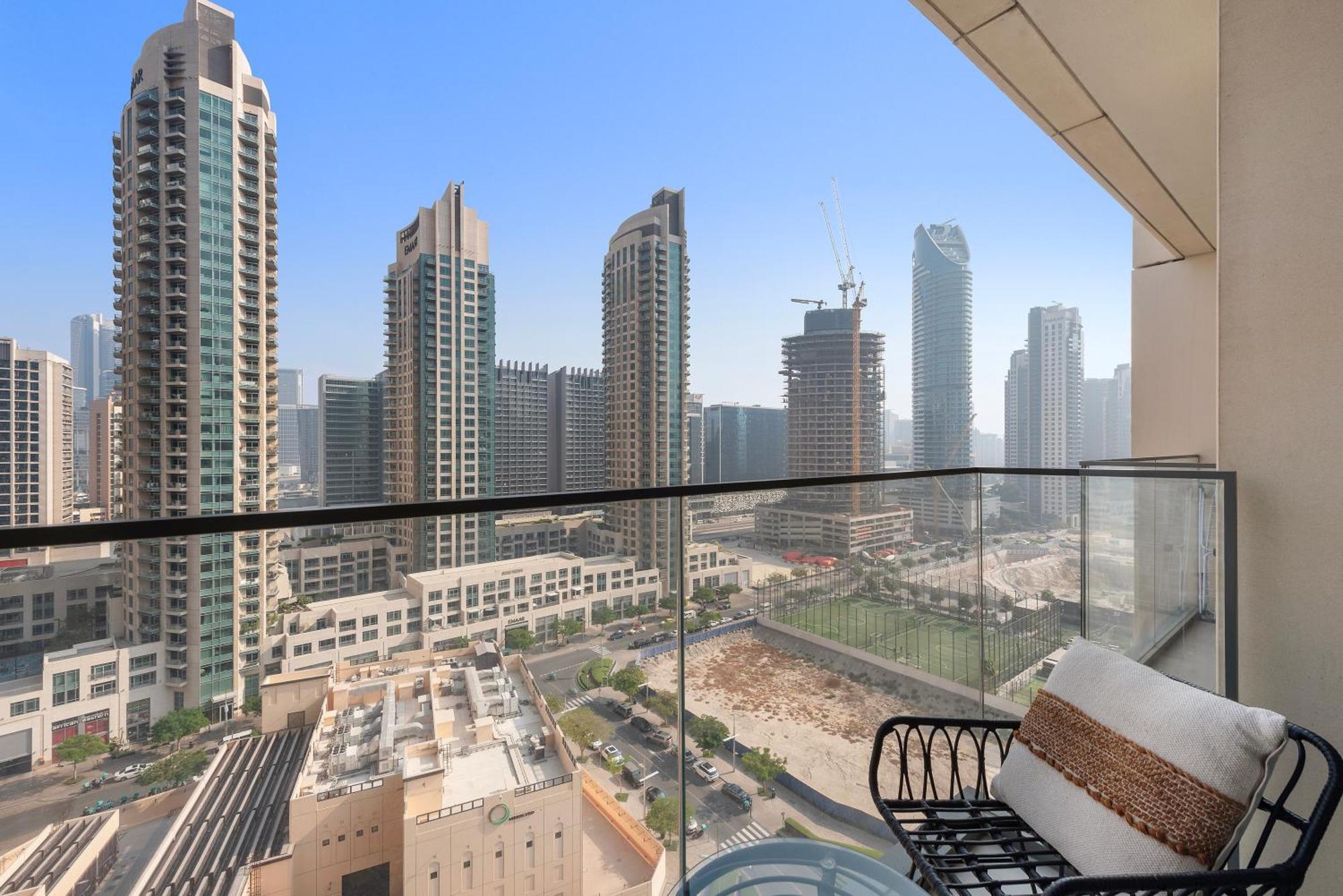 Luxurious 1-bedroom Apartment Dubai